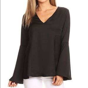 Beautiful, dressy top from Zulilly! Size S